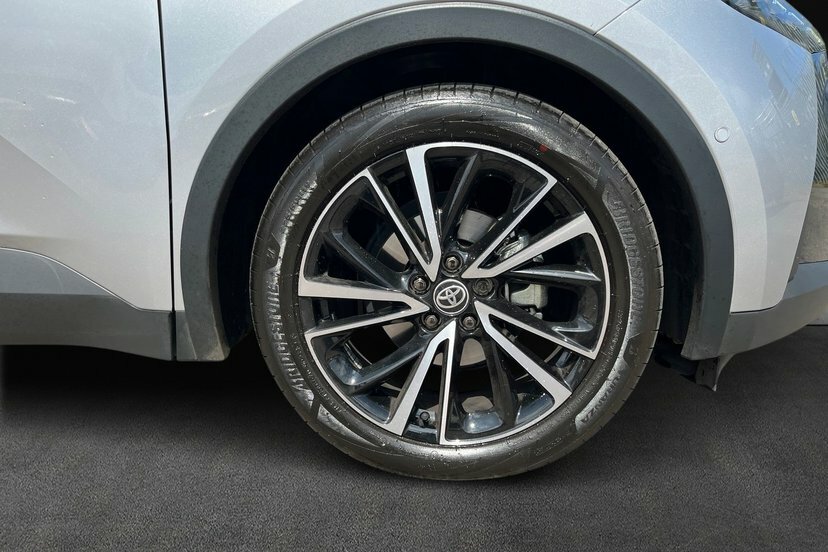Toyota C-Hr 1.8 Vvt-h Excel Suv Hybrid Cvt 140 Ps Black #5