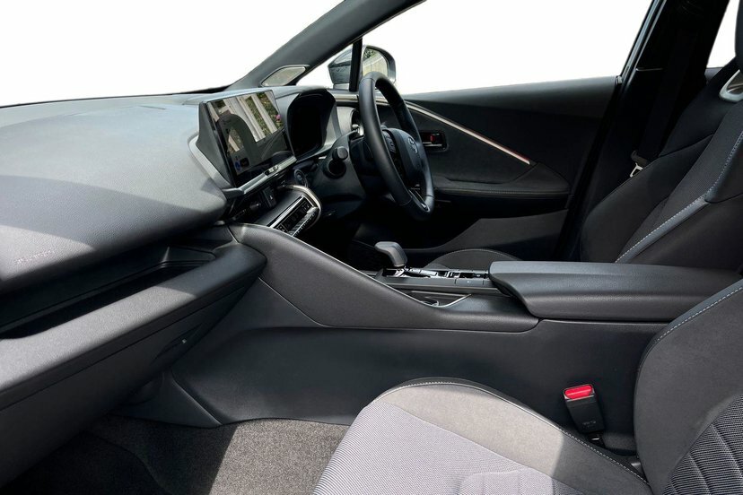 Toyota C-Hr 1.8 Vvt-h Excel Suv Hybrid Cvt 140 Ps Black #2