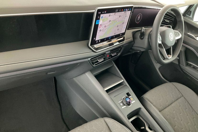 Volkswagen Tiguan 1.5 Etsi Mhev Match Suv Hybrid Dsg 130 Silver #2