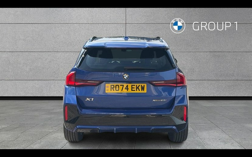 BMW X1 Sdrive 20I Mht Xline Step Blue #15