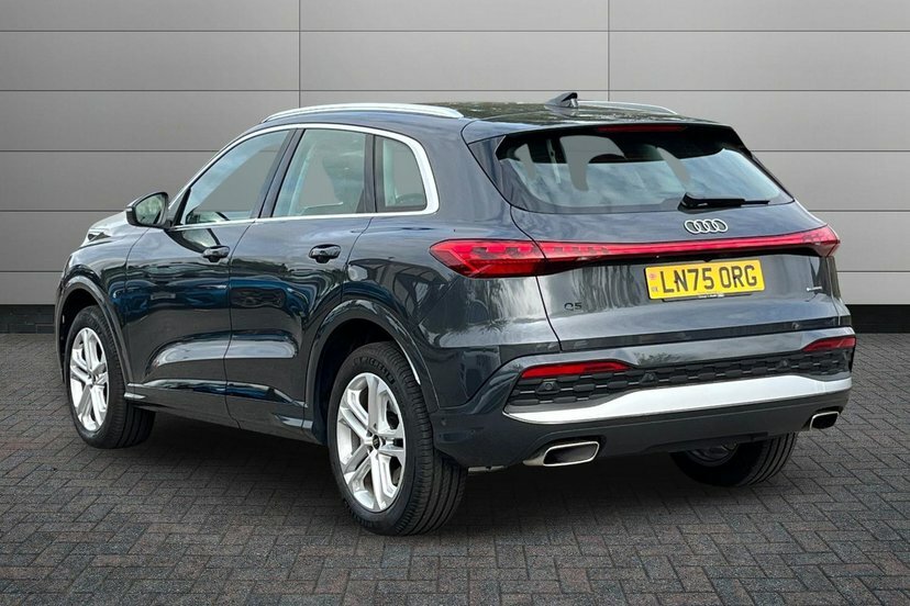 Audi Q5 2.0 Tfsi Sport Suv S Tronic Quattro 20 Grey #3