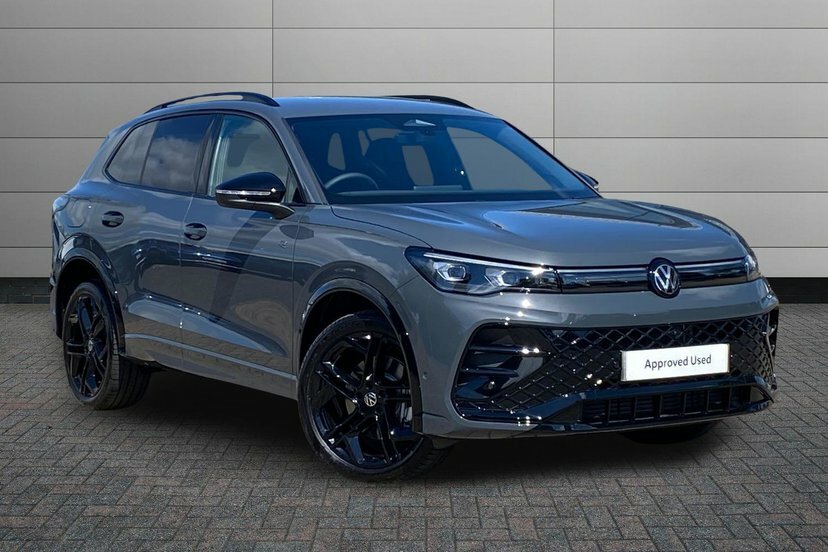 Volkswagen Tiguan 2.0 Tsi Black Edition Suv Dsg 4Motion Grey
