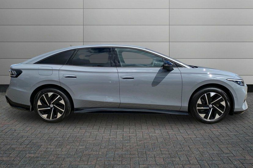 Volkswagen ID.7 Pro 77Kwh Match Plus Fastback Grey #4