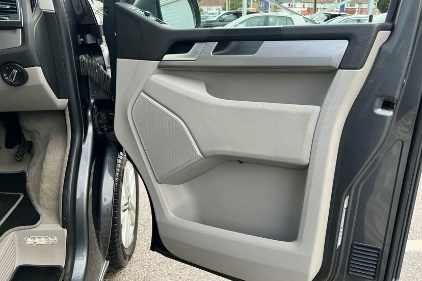 Volkswagen California #13