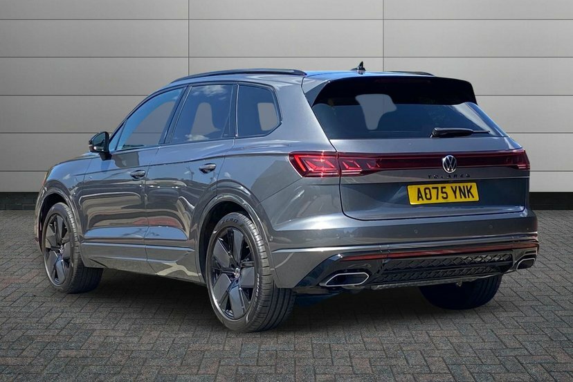 Volkswagen Touareg 3.0 V6 Tdi Final Edition Suv Tiptronic AO75YNK Grey #3