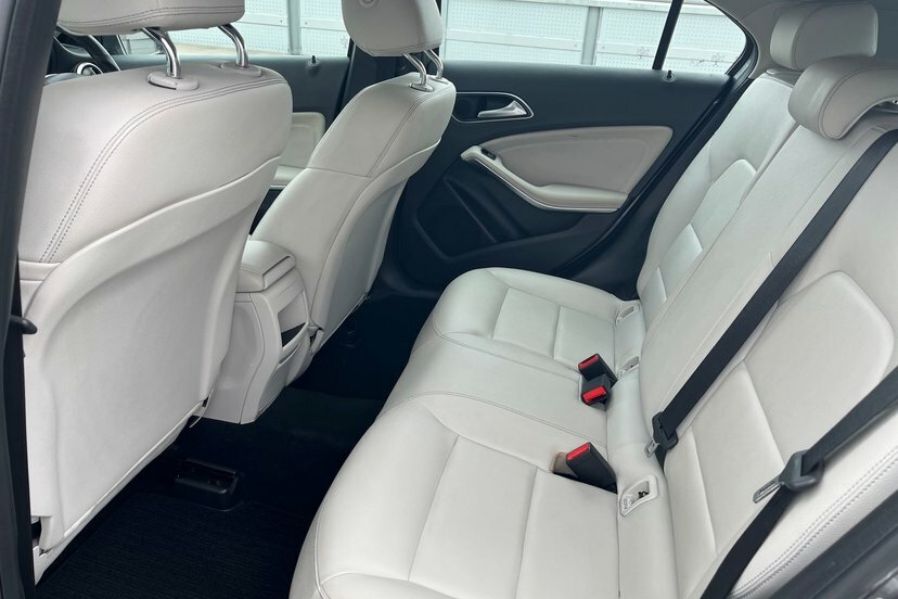 Mercedes-Benz A Class A45 Amg 4Matic Silver #28