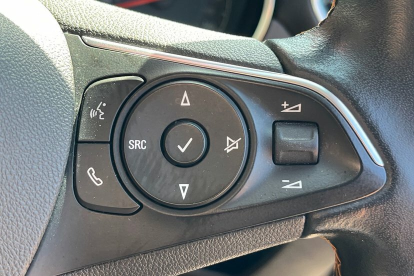 Vauxhall Crossland X Tech Line Nav Black #15