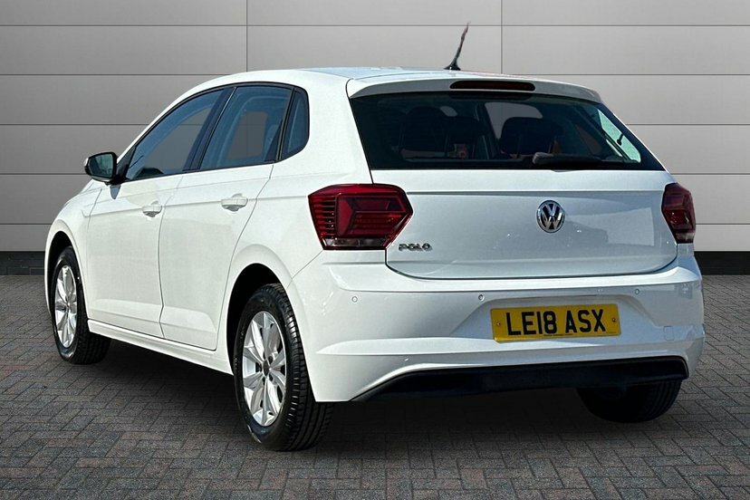 Volkswagen Polo 1.0 Tsi Se Hatchback 95 Ps LE18ASX White #3