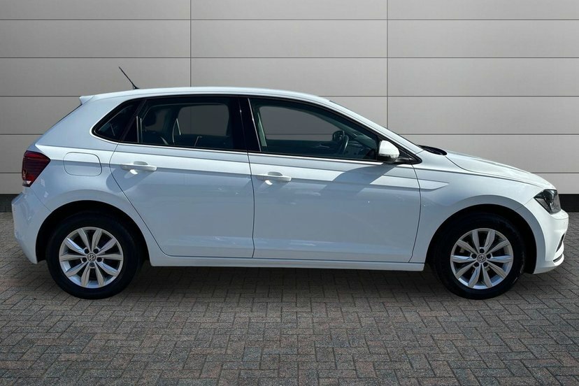 Volkswagen Polo 1.0 Tsi Se Hatchback 95 Ps LE18ASX White #4