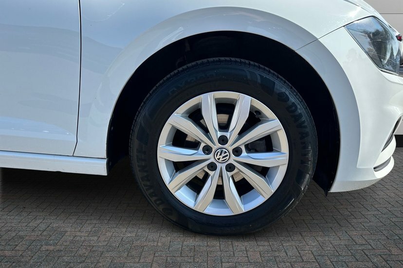 Volkswagen Polo 1.0 Tsi Se Hatchback 95 Ps LE18ASX White #5