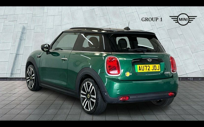 Mini Hatch Level 2 AU72JDJ Green #2