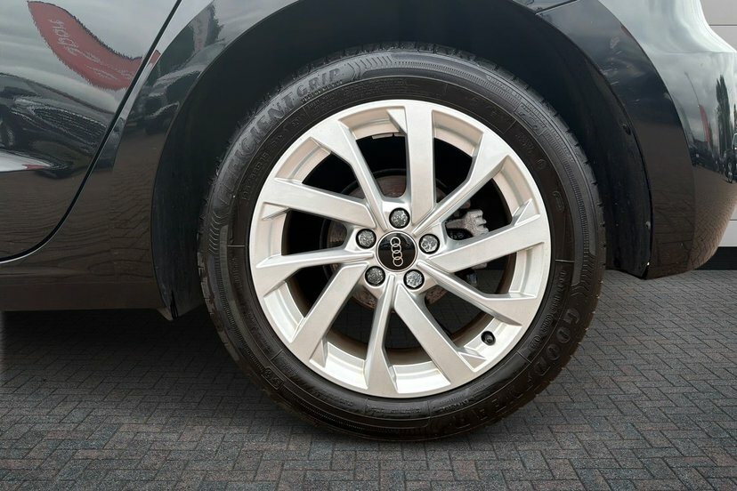 Audi A1 1.0 Tfsi 30 Sport Sportback 110 MM23YCF Black #5