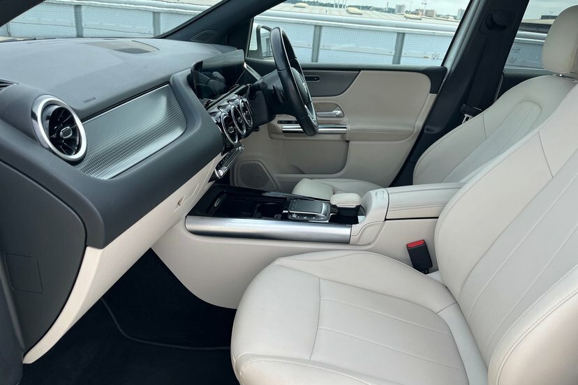Mercedes-Benz B Class B200 Amg Line Premium Plus Edition Black #23