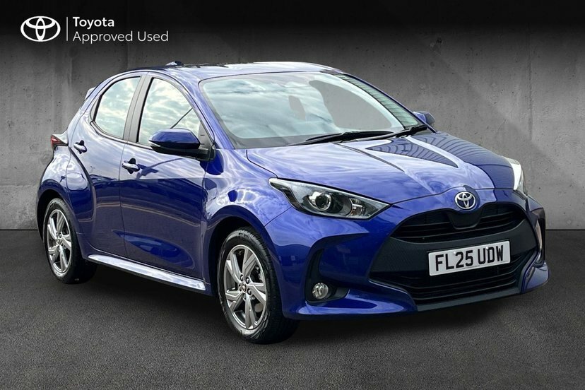 Toyota Yaris 1.5 Vvt-h Icon Hatchback Hybrid E-cvt Blue