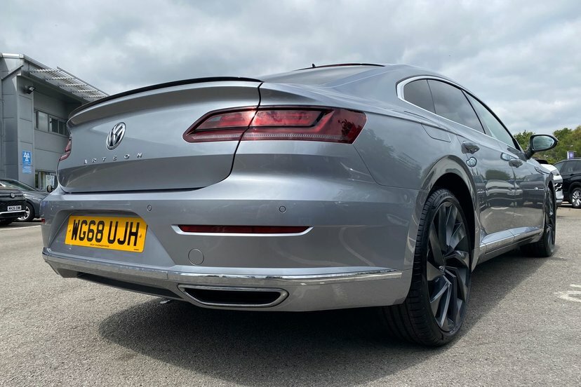 Volkswagen Arteon R-line Black #19