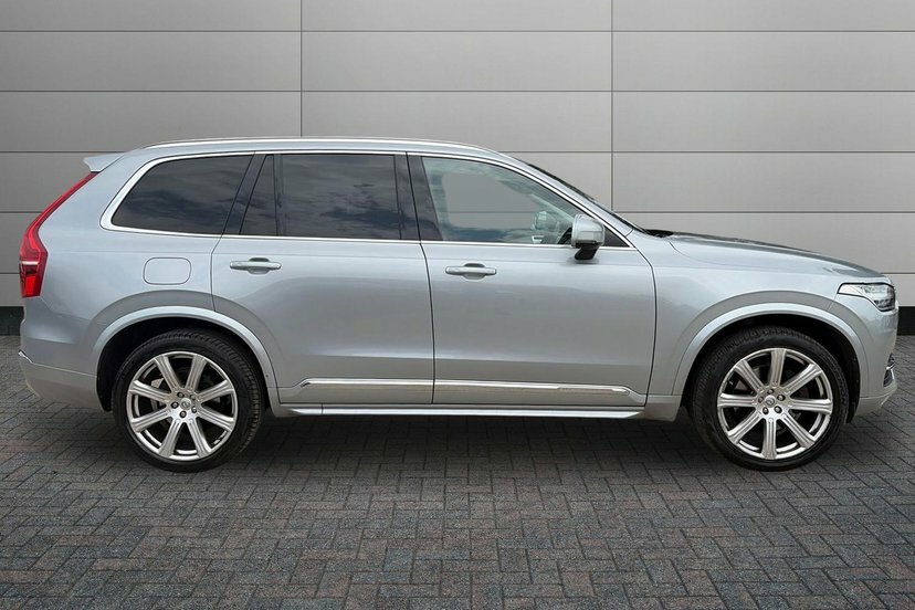 Volvo XC90 2.0 D5 Inscription Geartronic 4Wd YM15FZR #4
