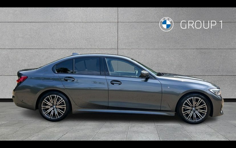 BMW 3 Series 318I M Sport Saloon VO71SXF Grey #3