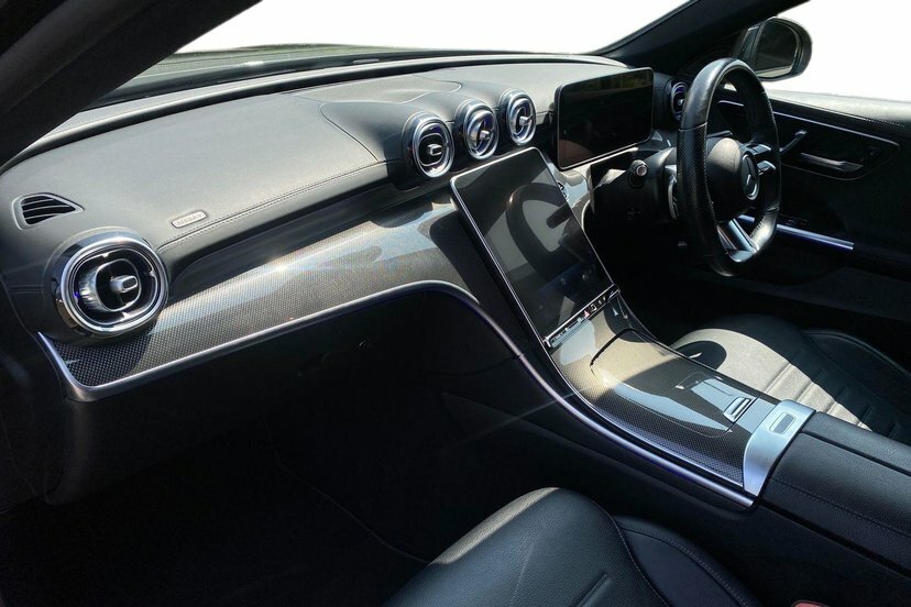 Mercedes-Benz C Class Saloon Black #9