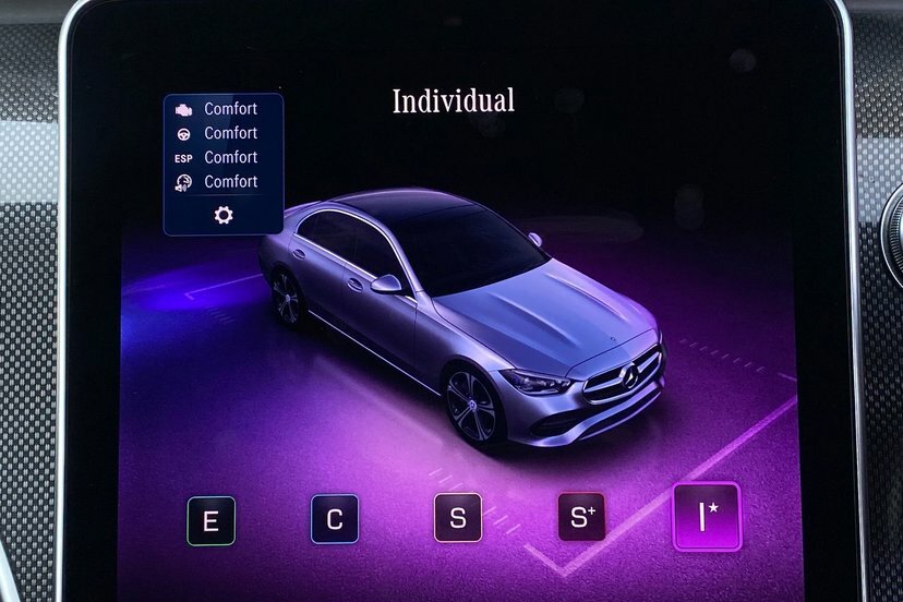 Mercedes-Benz C Class Saloon Black #61