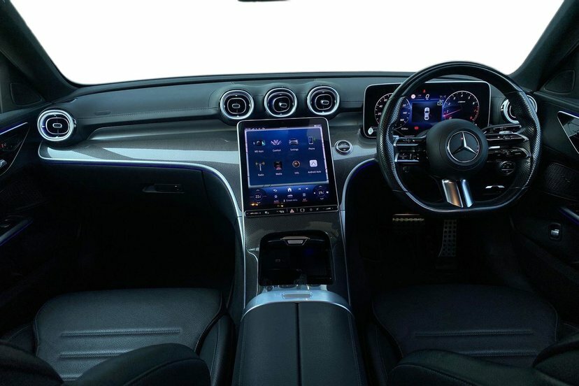 Mercedes-Benz C Class Saloon Black #7