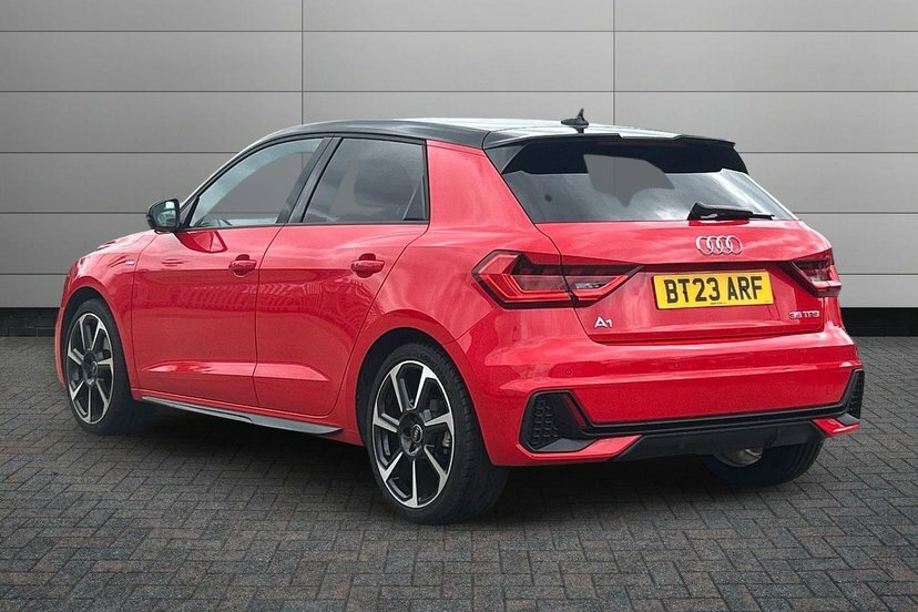 Audi A1 1.5 Tfsi 35 Black Edition Sportback S T Red #3
