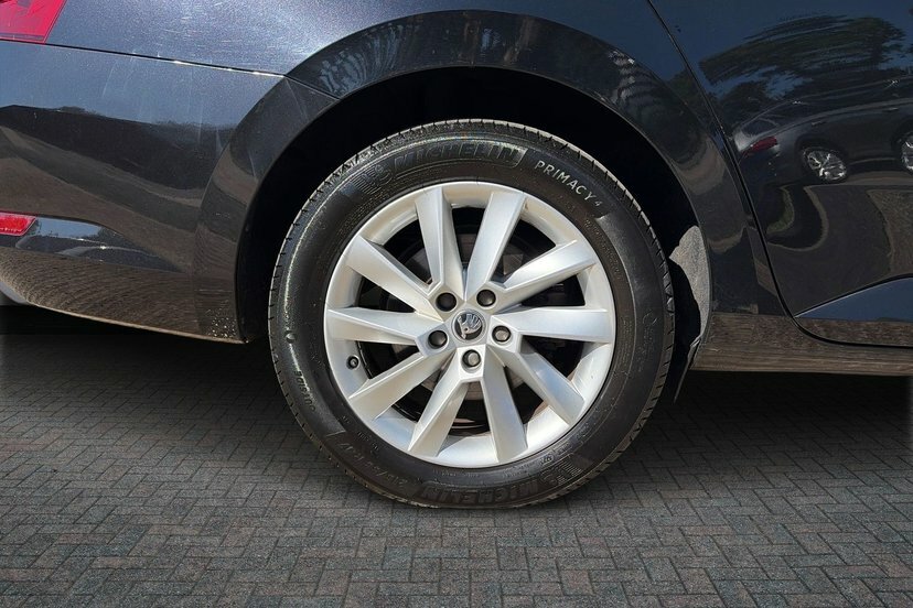 Skoda Superb 2.0 Tdi Se Technology Estate Dsg 150 P OV24UTZ Black #5