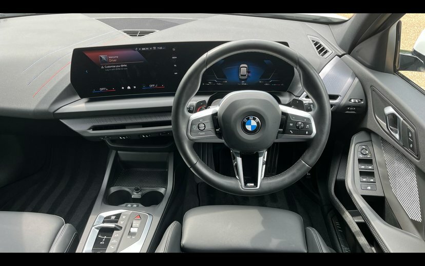 BMW 1 Series 120 M Sport AF25UJT White #5