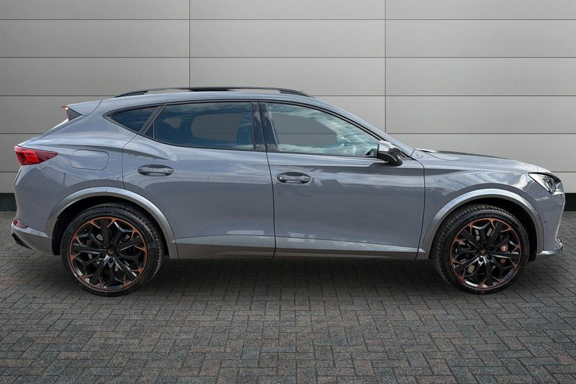 Cupra Formentor 2.0 Tsi Vz3 Suv Dsg 4Drive 310 Ps Grey #4