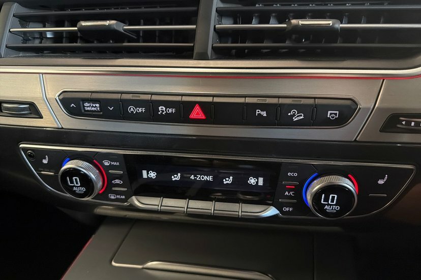 Audi SQ7 4L Vorsprung Blue #32