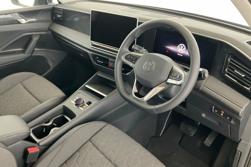 Volkswagen Tiguan 1.5 Etsi Mhev Match Suv Hybrid Dsg 150 AP26GXE Grey #6