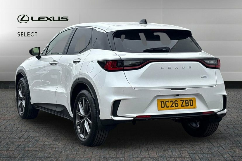 Lexus LBX 1.5 Vvt-ie Premium Plus Suv Hybrid E-cv White #3