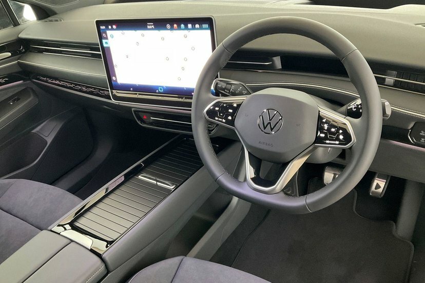 Volkswagen ID.7 Pro 77Kwh Match Plus Fastback 2 Black #6