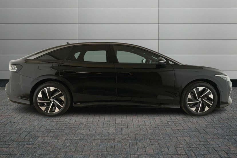 Volkswagen ID.7 Pro 77Kwh Match Plus Fastback 2 Black #4