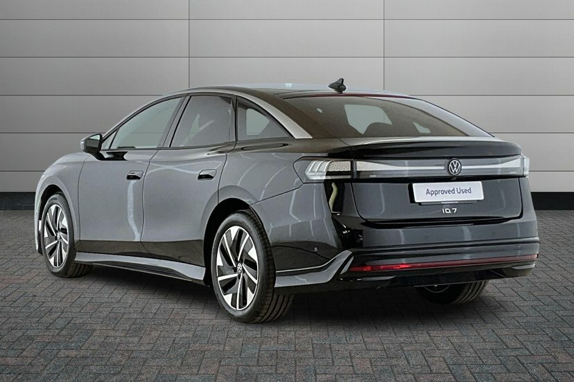 Volkswagen ID.7 Pro 77Kwh Match Plus Fastback 2 Black #3