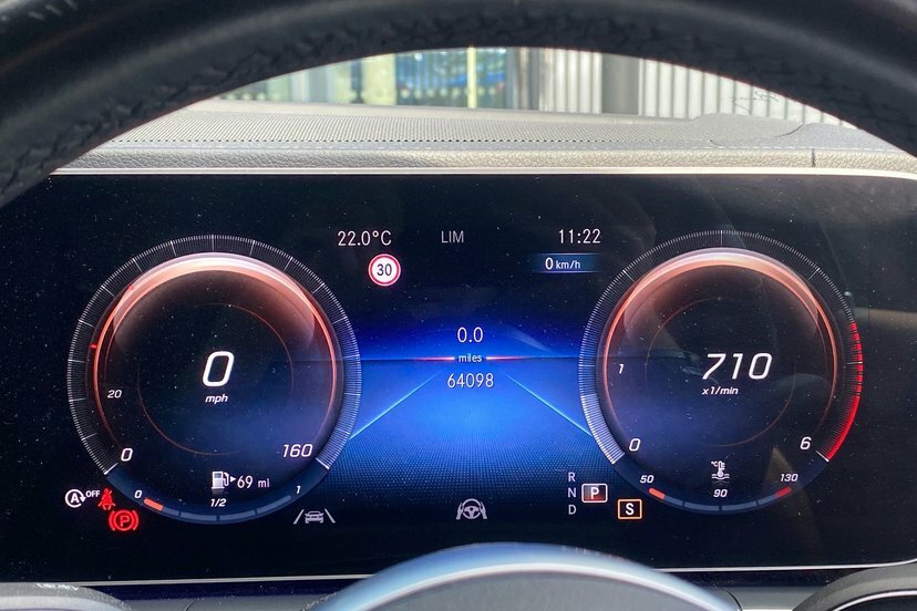 Mercedes-Benz GLE Coupe Amg Line Grey #47
