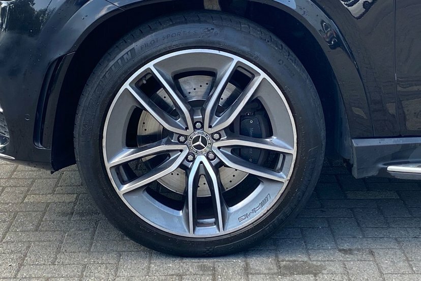 Mercedes-Benz GLE Coupe Amg Line Grey #4