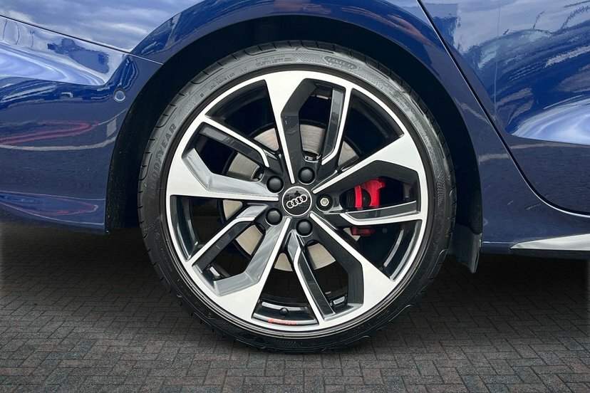 Audi S3 2.0 Tfsi Vorsprung Saloon S Tronic Quat Blue #5