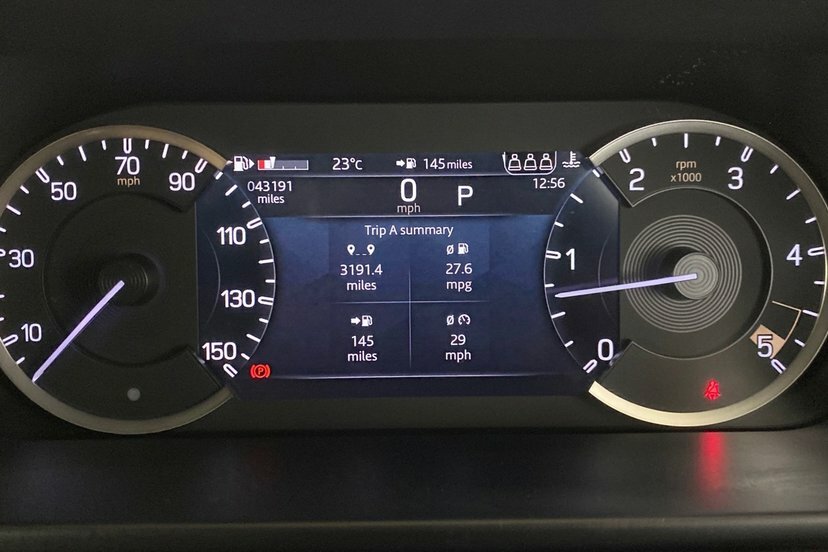 Land Rover Defender 90 X-dynamic Se White #16