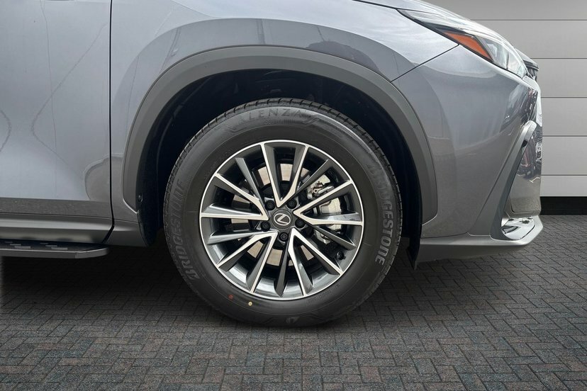 Lexus NX 2.5 450H 18.1Kwh Premium Suv Plug-in H Grey #5