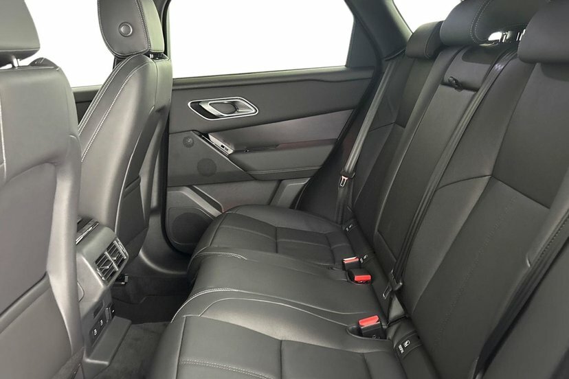 Land Rover Range Rover Velar 2.0 D200 Mhev Belgravia Edition Suv Aut Black #4