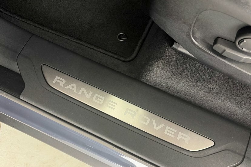 Land Rover Range Rover Velar 2.0 P400e Dynamic Se Grey #43