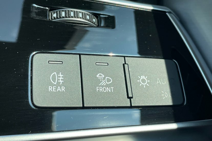 Audi Q7 55 Tfsi E Quattro S Line Tiptronic Black #25