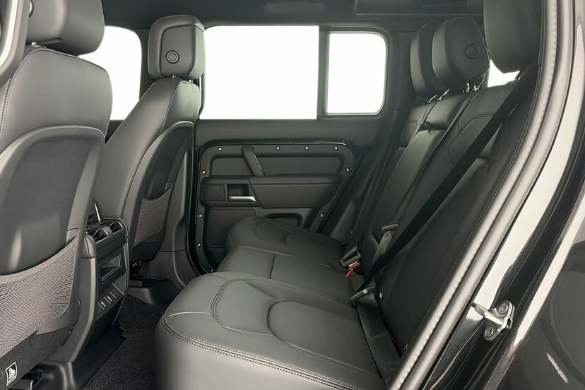 Land Rover Defender 110 3.0 D250 Mhev X-dynamic Hse Suv 4W Black #4