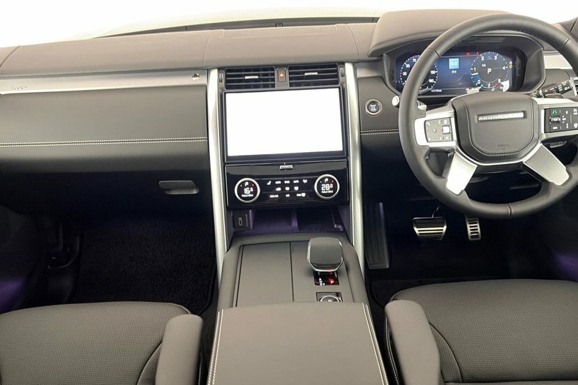 Land Rover Discovery 3.0 D350 Dynamic Hse Black #9