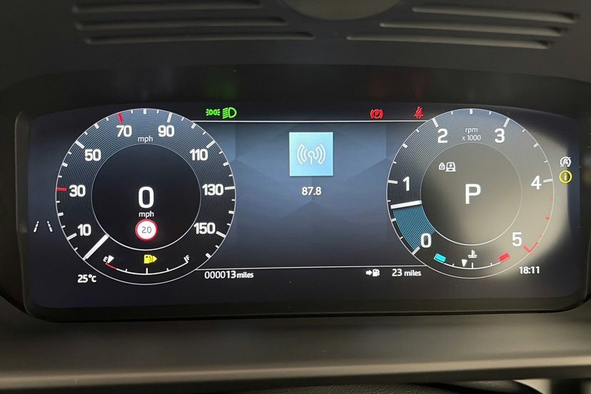 Land Rover Discovery 3.0 D350 Dynamic Hse Black #16