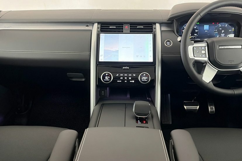 Land Rover Discovery 3.0 D350 Dynamic Hse Black #14