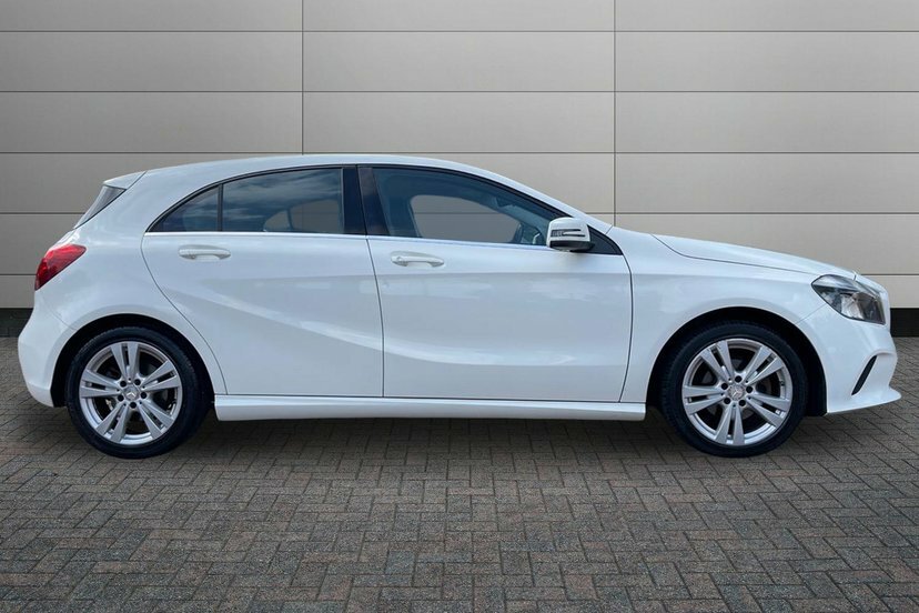 Mercedes-Benz A Class 1.5 A180d Sport Hatchback 109 P White #3
