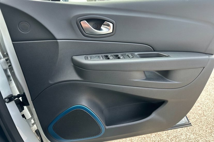 Renault Captur Signature X Nav Black #10