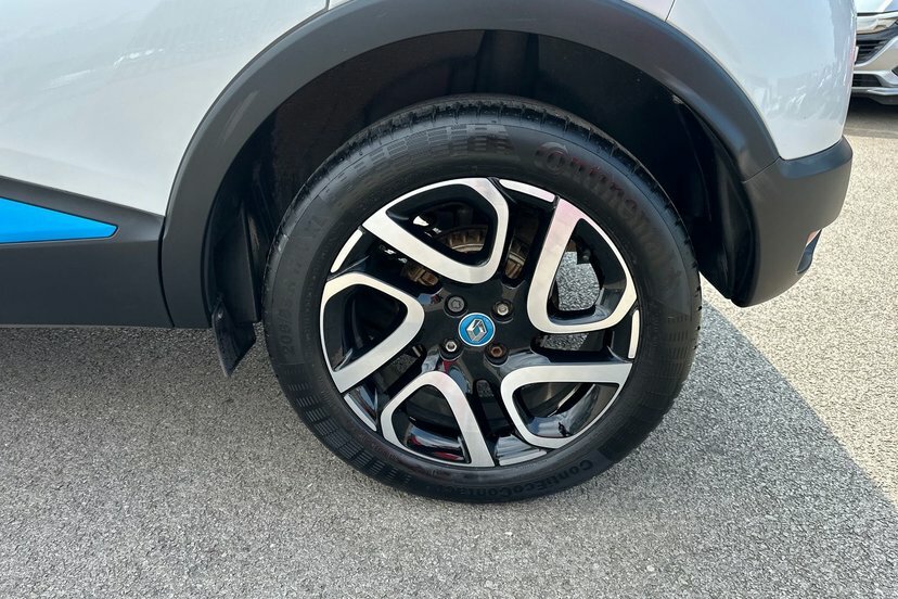Renault Captur Signature X Nav Black #24