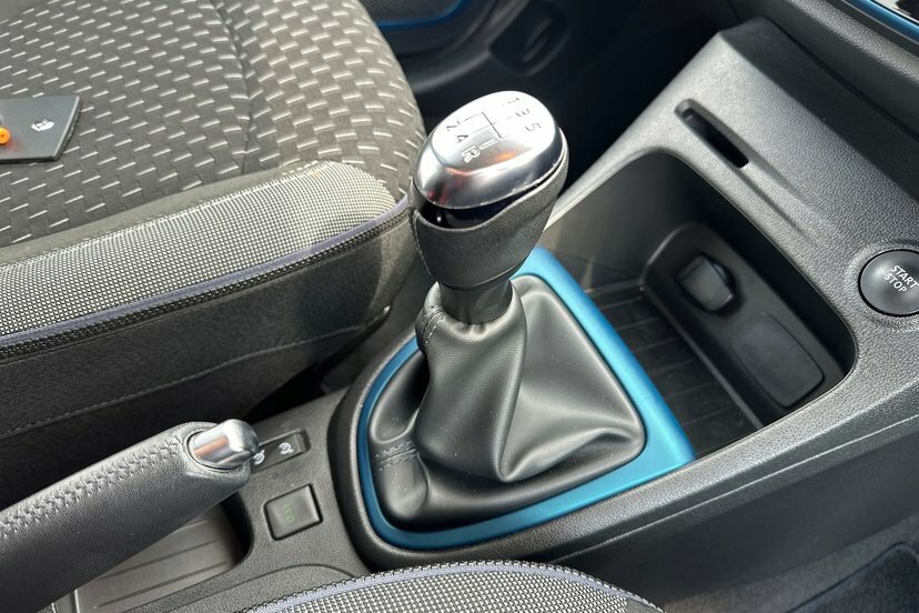 Renault Captur Signature X Nav Black #7